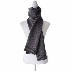 Banana Republic 100% Wool Marl Scarf – Gray